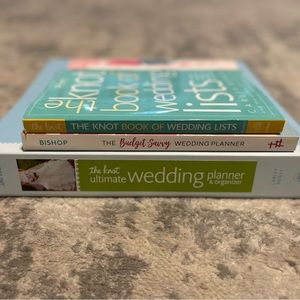 3 never used Wedding Planning books!